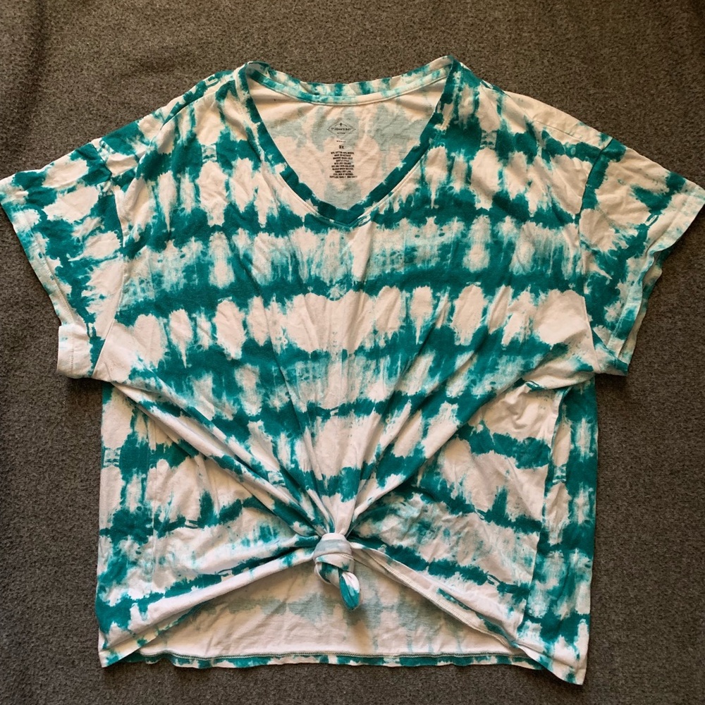 TIE DYE ATHLETIC TEE